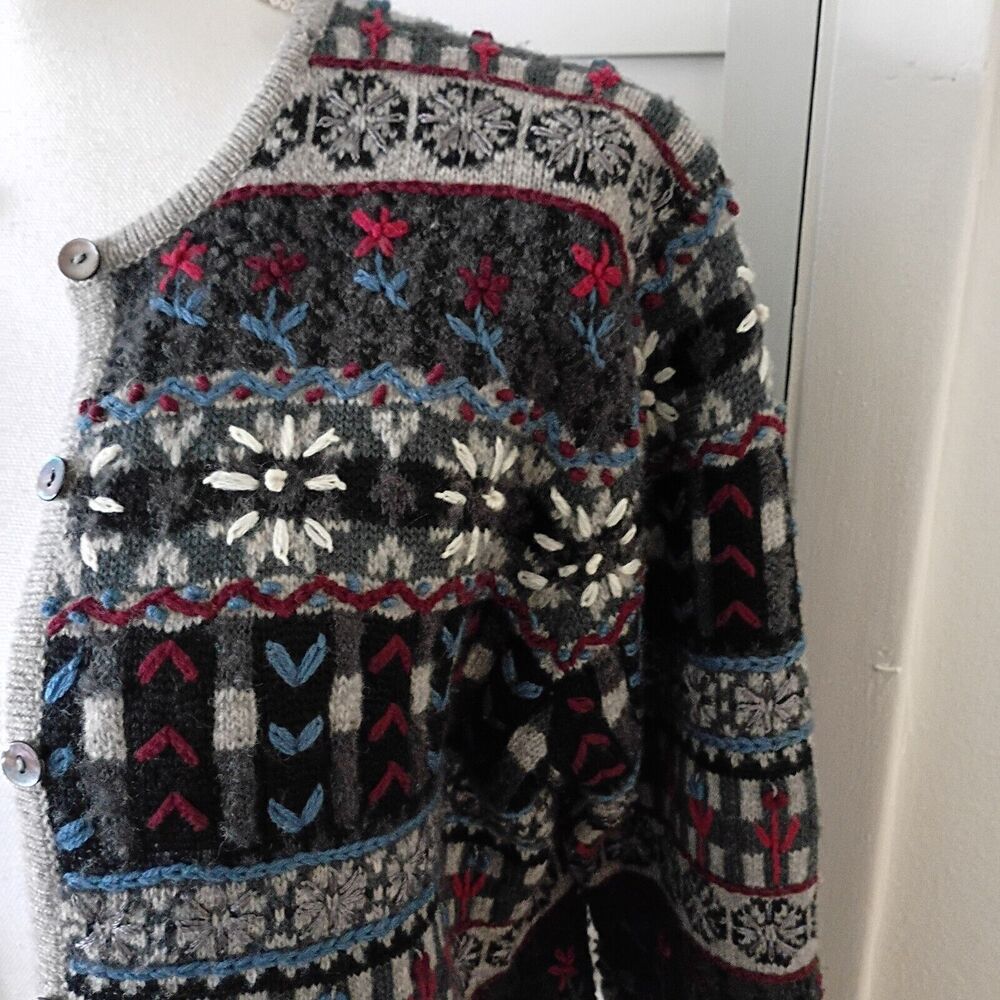 Talbot's women's vintage grey color palate Lambswool blend cardigan S‎ - Picture 2 of 9